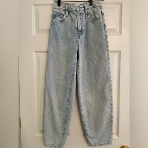 Frame ultra high rise barrell leg jeans - Size 25